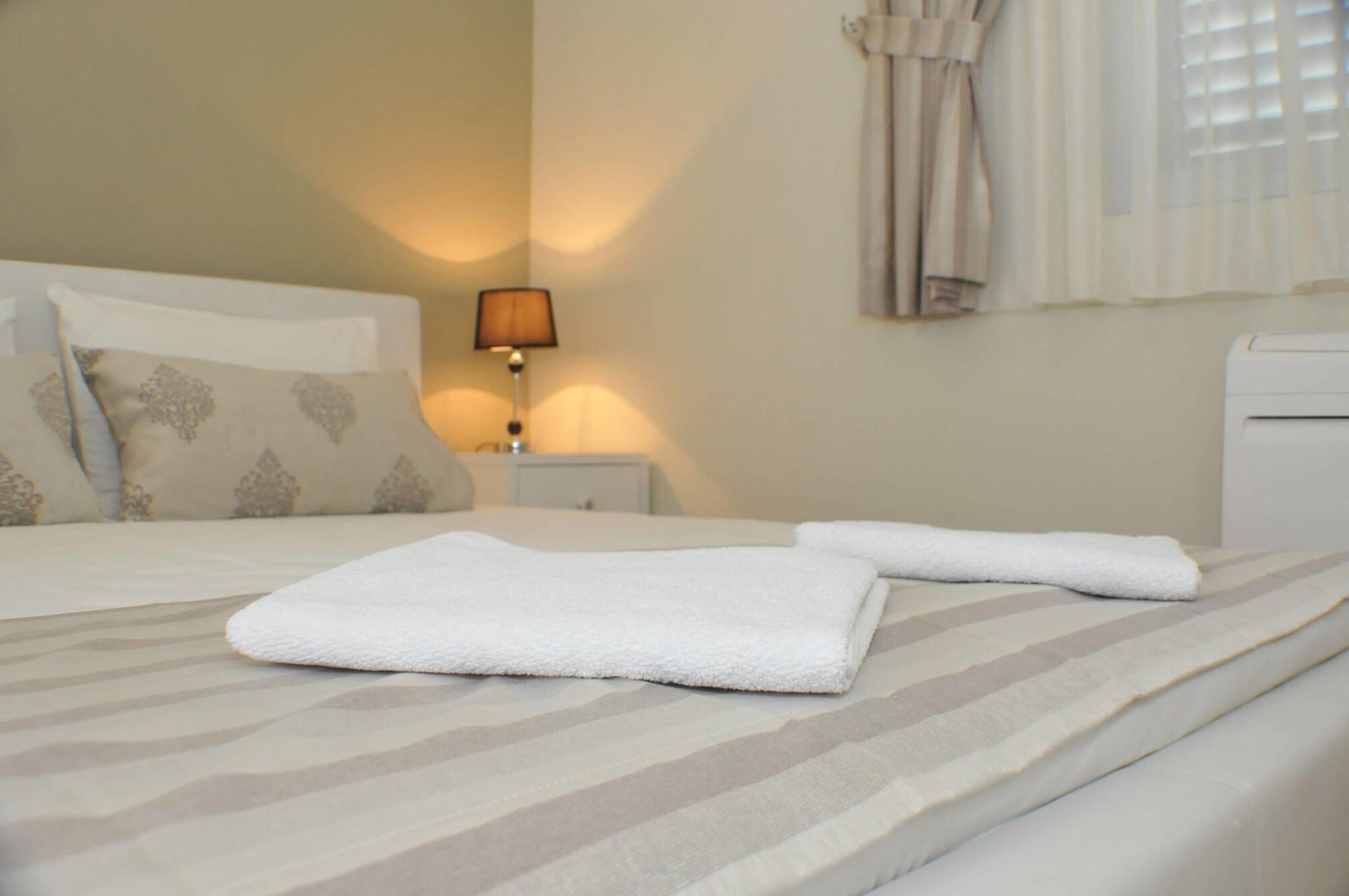M-Club Hotel Budva Eksteriør bilde
